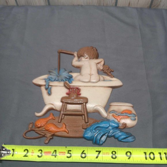 Vintage 1973 Sexton Metal Boy Fishing in Tub Wall Decor - Picture 7 of 9